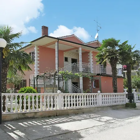 Appartamento Elvi By Interhome Umago