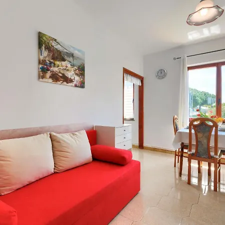 Elvi - Uma106 By Interhome Apartman