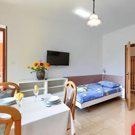 公寓 Elvi By Interhome 乌马格